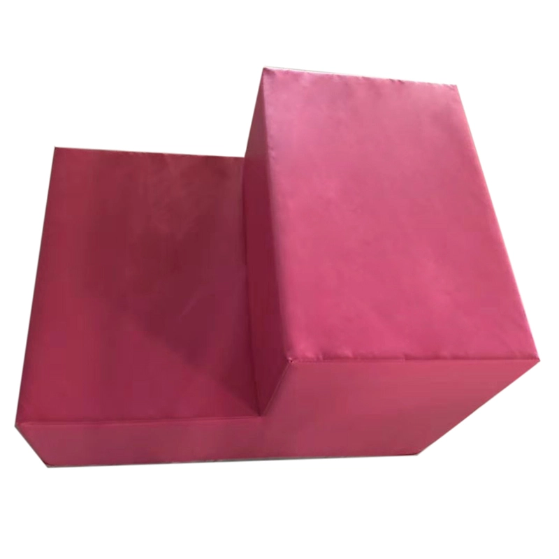 Bi urratseko eskailera